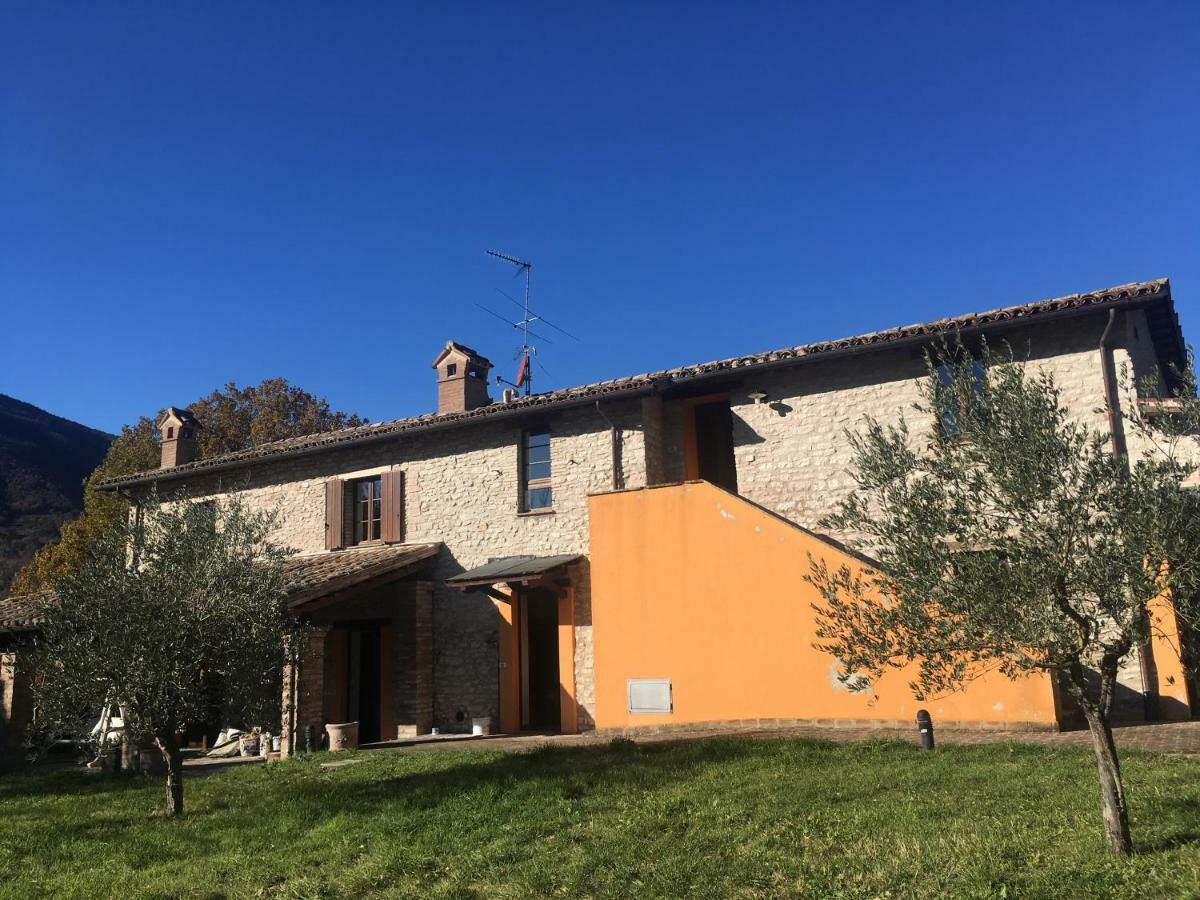 Casa Vinto Hotel Cagli Exterior photo